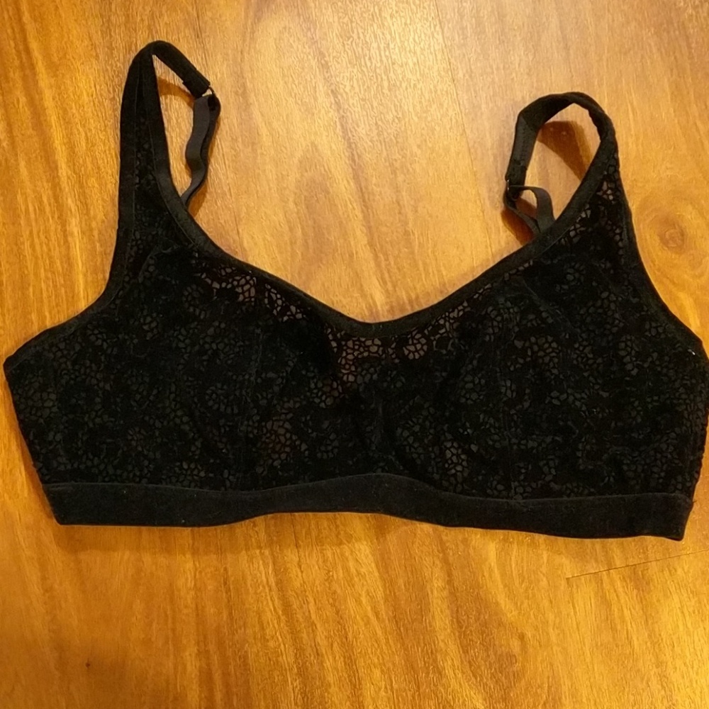 Black Lace Underwire Bra